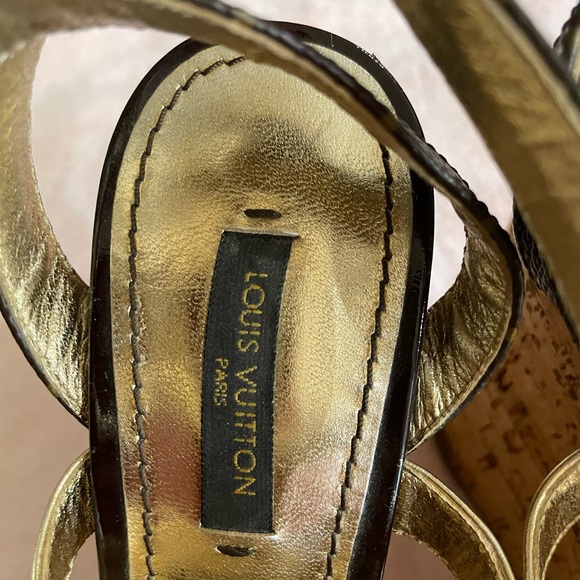 Louis Vuitton cork platform wedges, gold and brown leather heels. Size 37 - Picture 5 of 16